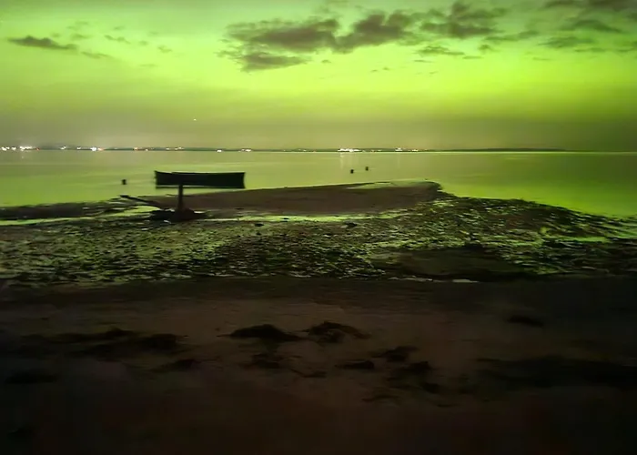 Дом отдыха Sea Breeze *